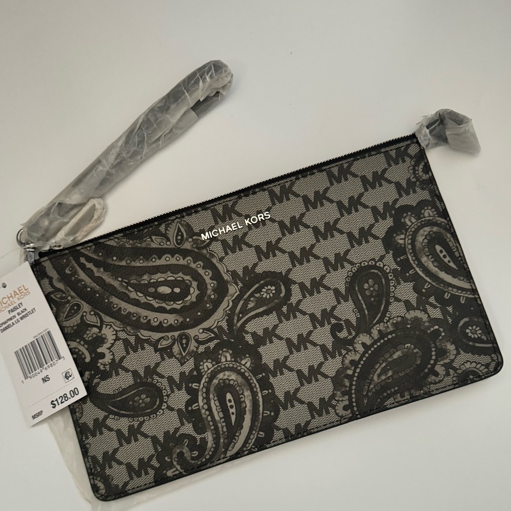 Michael Kors Daniela Paisley Wristlet